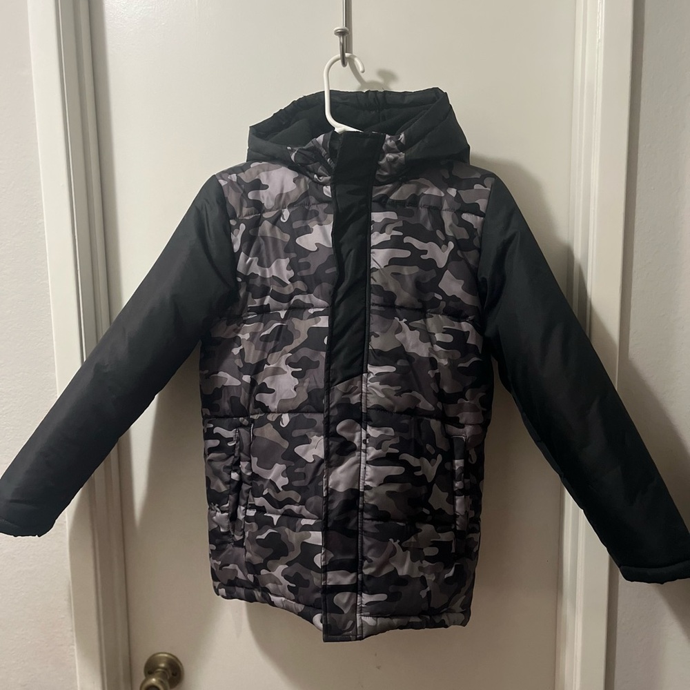 Black and Gray Warm Camouflage winter Puffer Jacket